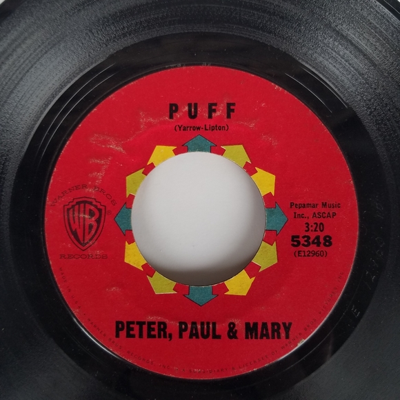 Peter, Paul, & Mary 45 RPM- Puff the Magic Dragon/ Pretty Mary - Warner Brothers